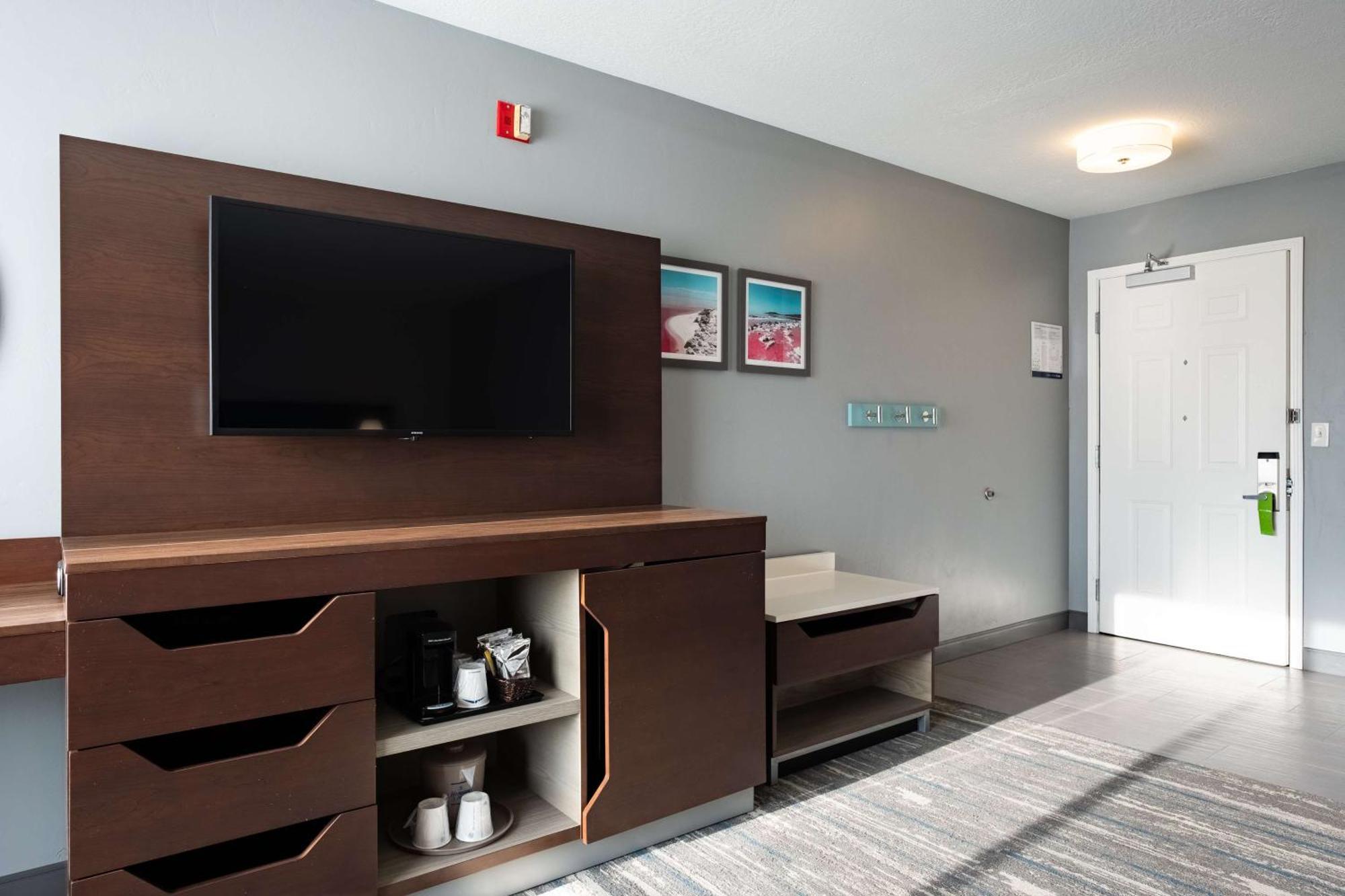 Hampton Inn & Suites Salt Lake City Airport Zewnętrze zdjęcie