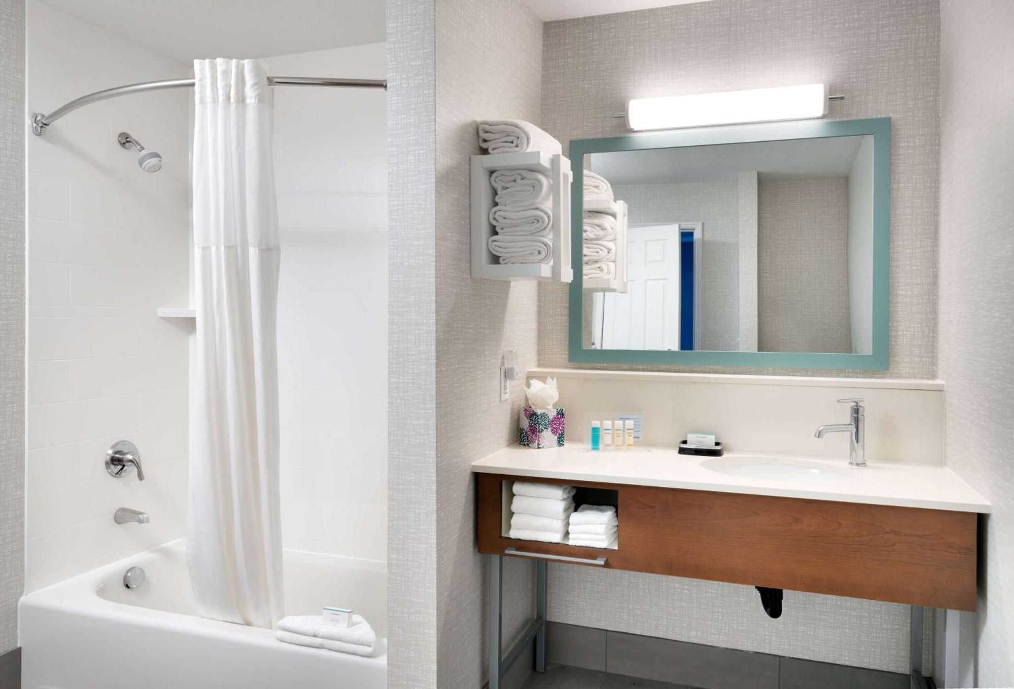 Hampton Inn & Suites Salt Lake City Airport Zewnętrze zdjęcie