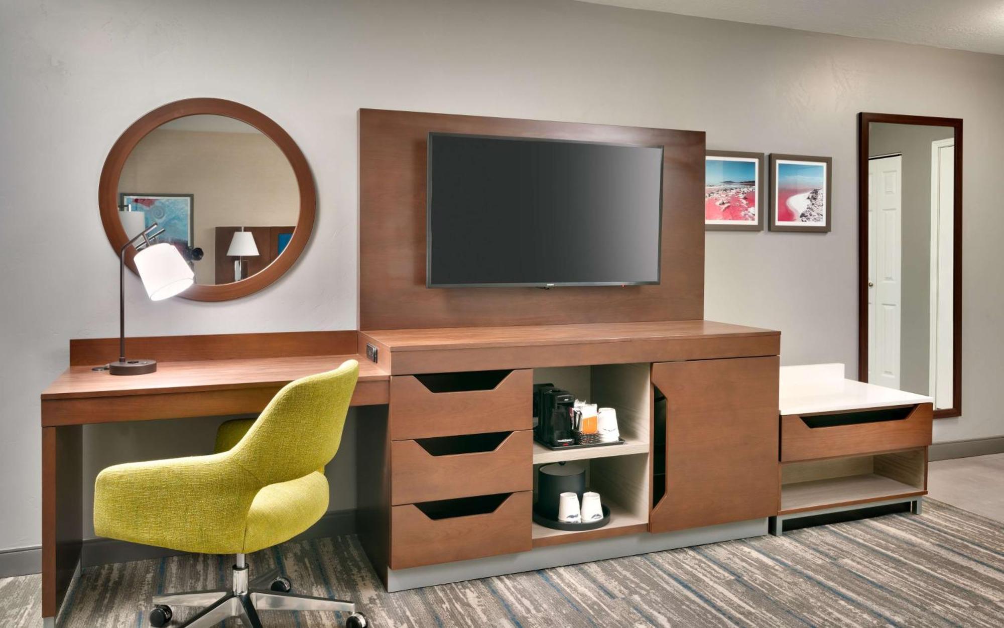 Hampton Inn & Suites Salt Lake City Airport Zewnętrze zdjęcie