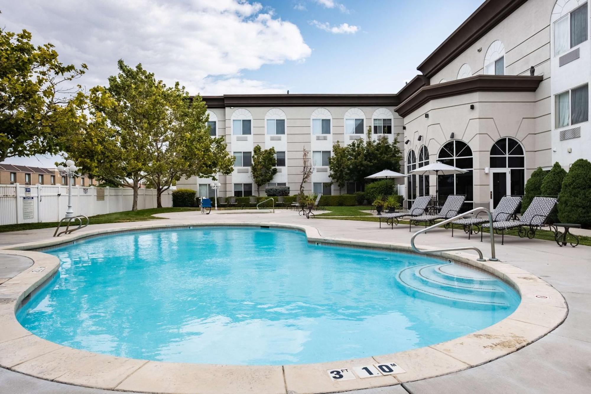 Hampton Inn & Suites Salt Lake City Airport Zewnętrze zdjęcie
